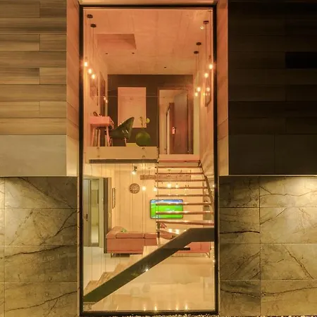 Modern With Private Pool Near The Sea Villa *