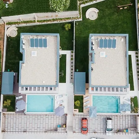 Modern With Private Pool Near The Sea Baška