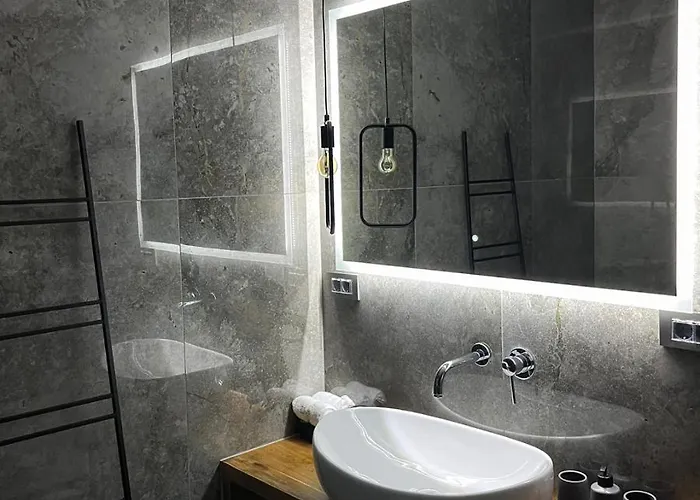 Vila Modern With Private Pool Near The Sea *