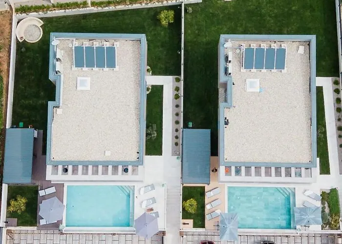 Modern With Private Pool Near The Sea Baška