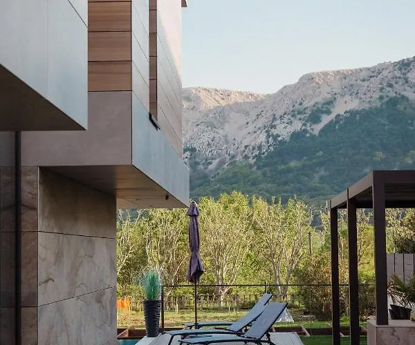 Villa Modern With Private Pool Near The Sea *